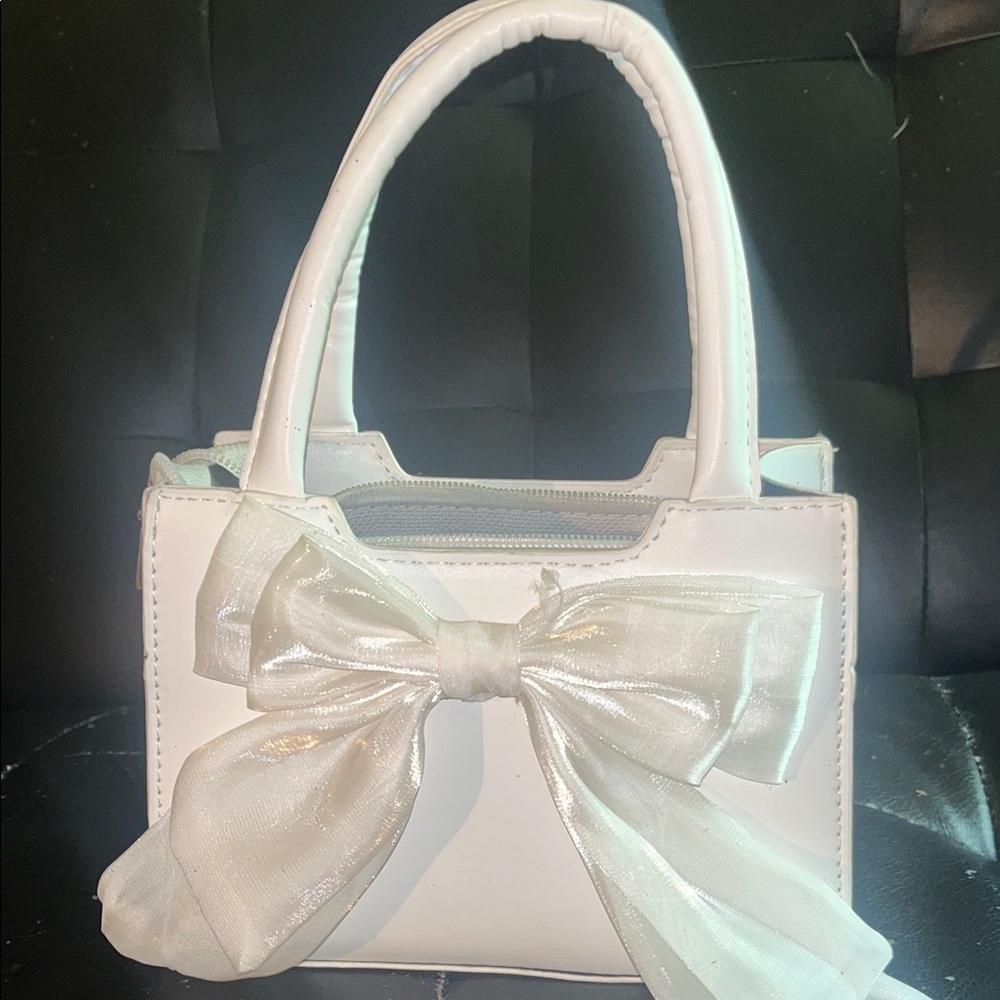 SHEIN White Mini Bag with Bow Accent